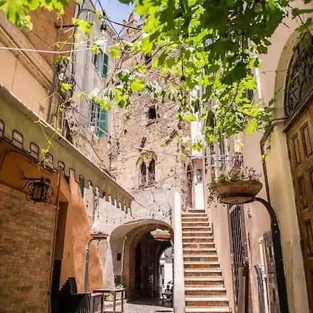 アパート La Piazzetta Del Borgo *
